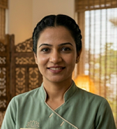Roshni M.